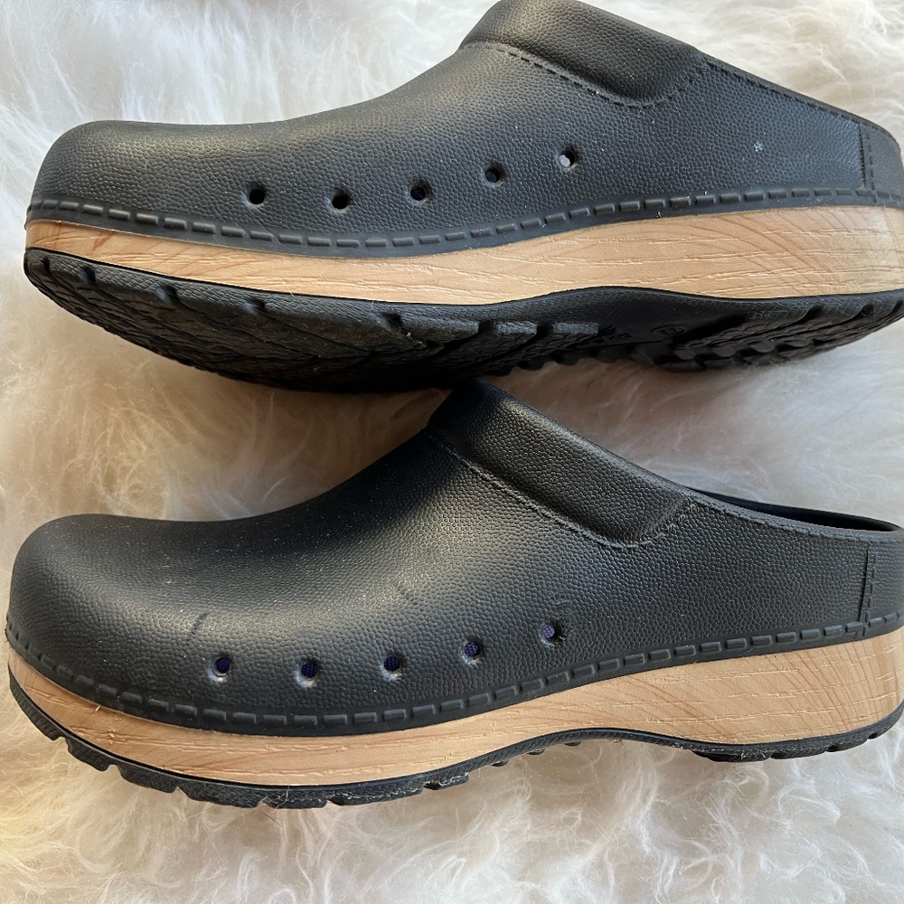 Dansko Backless Nursing Clogs-Size 39